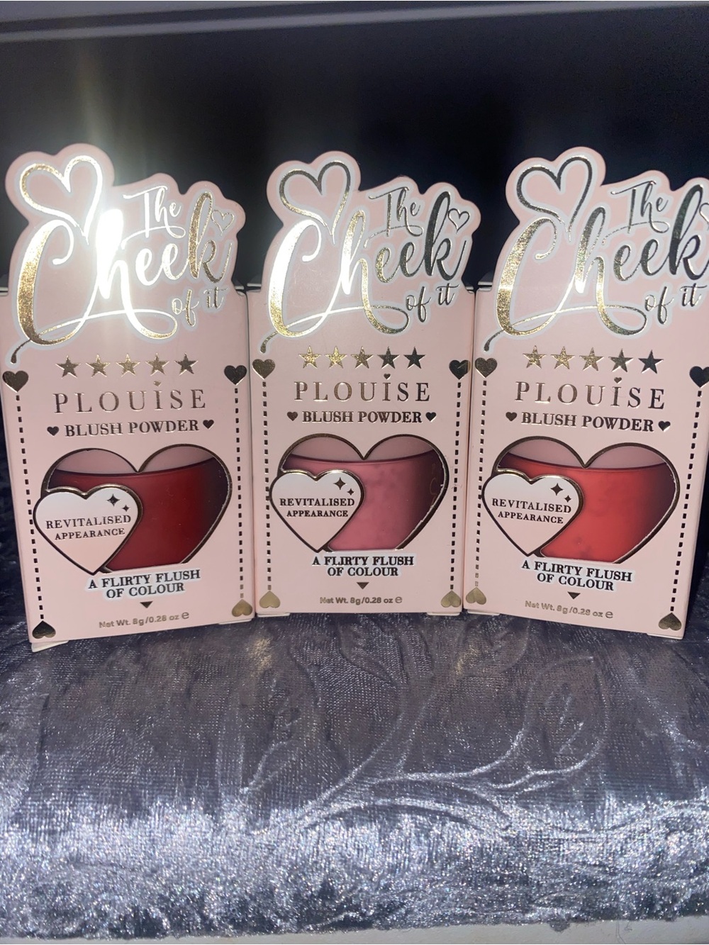 Plouise The Cheek Of It Blush Powder — Pink & Red Shades